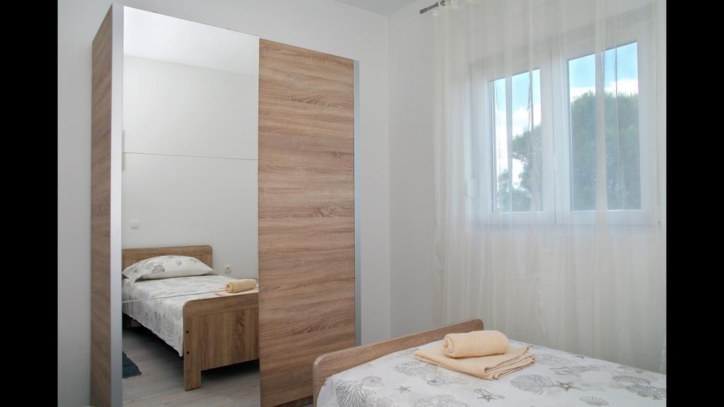 Holiday Home Luka Zadar Exterior foto